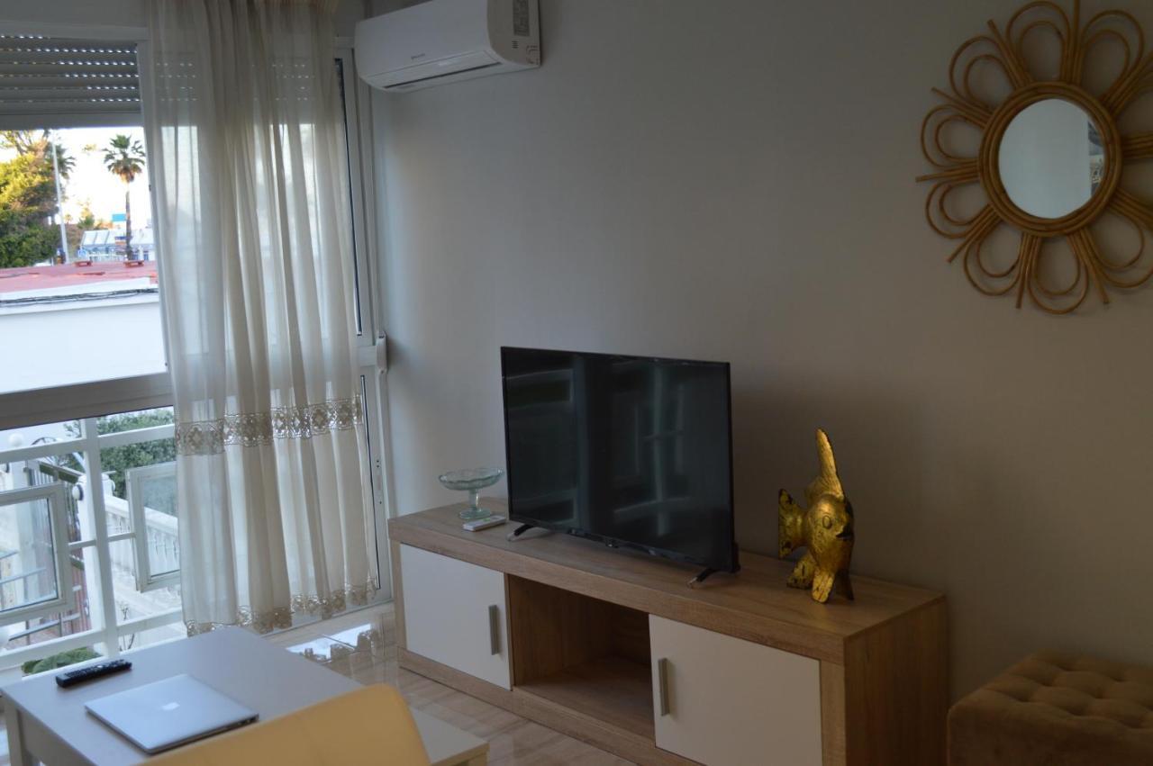 Recién Reformados Al Lado De La Playa Apartamento *